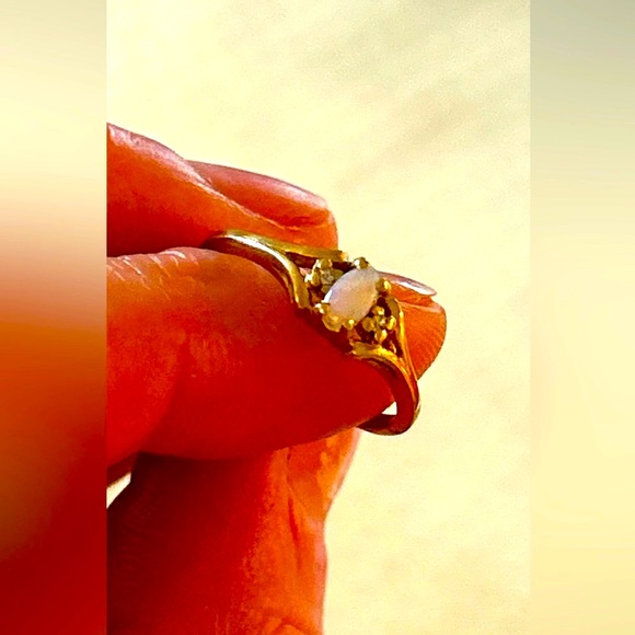 Vintage opal and diamond ring - size 6 - Picture 2 of 14